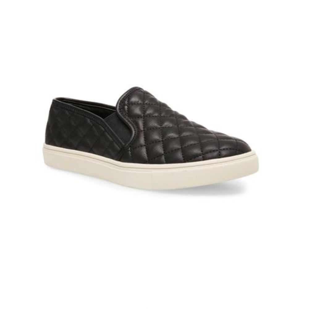 Steve Madden Black Sneaker